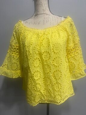 Lilly Pulitzer Yellow Eyelet Off-Shoulder Women’s Top